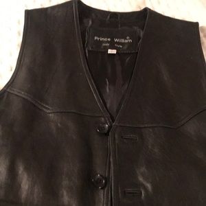 Men’s leather vest